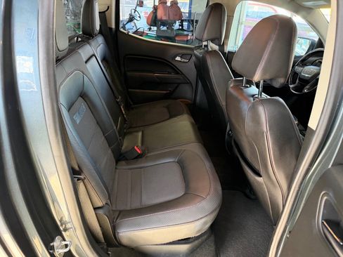 Used 2015 GMC Canyon SLE AWD/4WD image 21