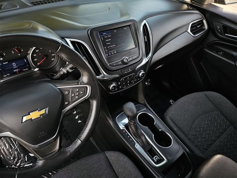 Used 2022 Chevrolet Equinox LT image 26