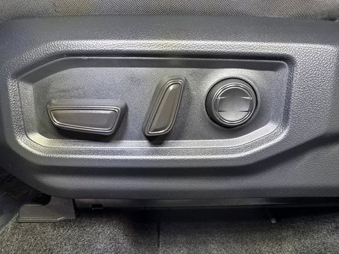 Certified 2023 Toyota Sequoia SR5 AWD/4WD image 24