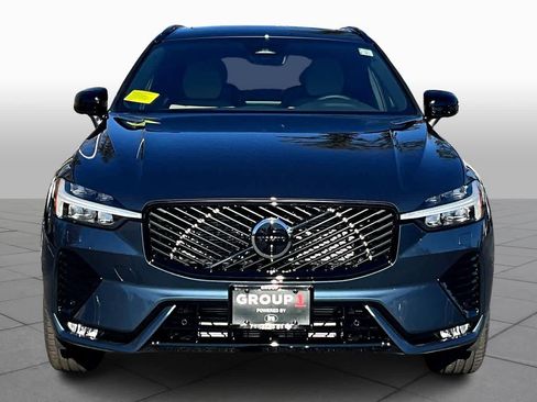 New 2026 Volvo XC60 B5 Plus w/ Protection Package Premier image 2