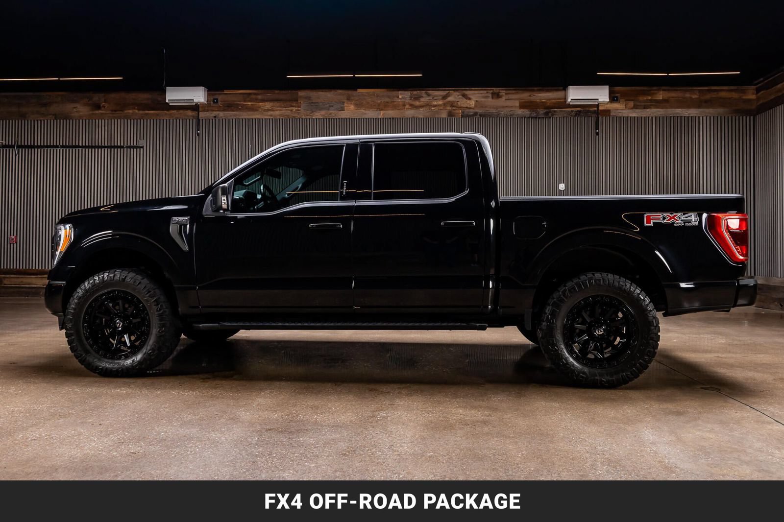 Used 2022 Ford F150 XLT w/ Equipment Group 302A High AWD/4WD image 5