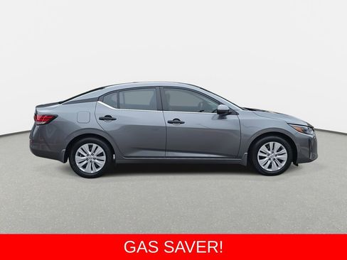 Used 2024 Nissan Sentra S FWD image 4