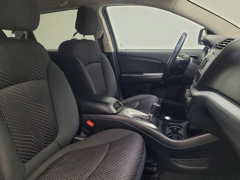 Used 2016 Dodge Journey Crossroad FWD image 21