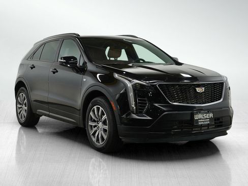 Used 2023 Cadillac XT4 Sport image 8