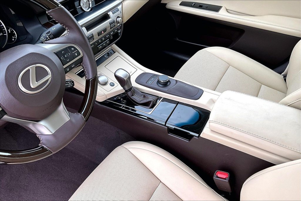 Used 2017 Lexus ES 350 w/ Premium Package FWD image 12