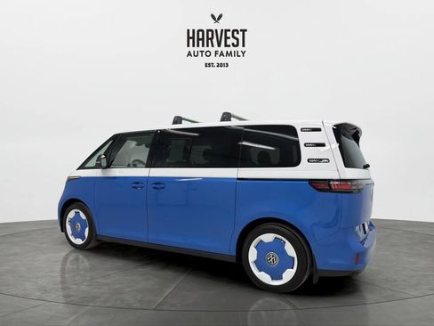 Used 2025 Volkswagen ID. Buzz 1st Edition image 3