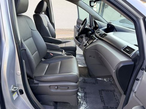 Used 2014 Honda Odyssey EX-L image 10