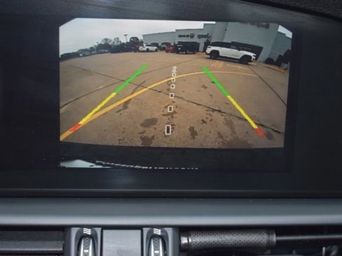 Used 2021 Alfa Romeo Giulia Sprint w/ Sun & Sound Package image 25