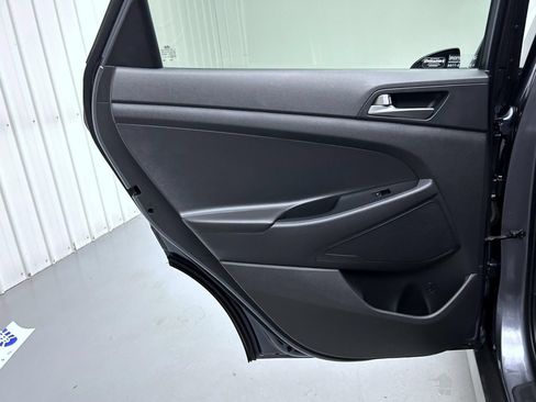 Used 2017 Hyundai Tucson SE w/ SE Popular Package 02 AWD/4WD image 20