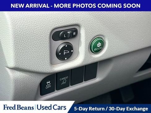 Used 2017 Honda Ridgeline RTL-T image 2