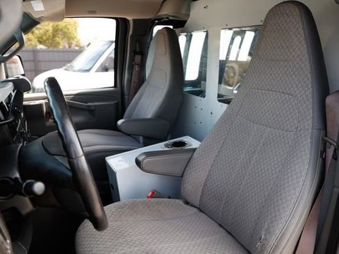 Used 2019 Chevrolet Express 2500 Pull-Out Cargo Slide System w/ Driver Convenience Package image 9