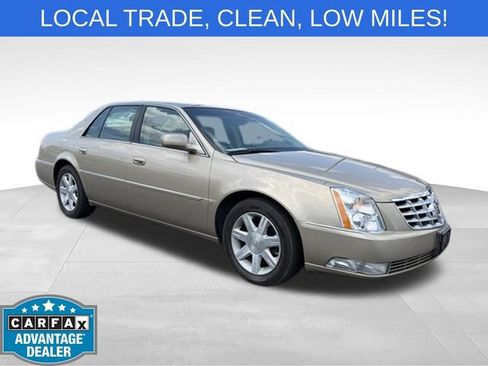 Used 2006 Cadillac DTS FWD image 1