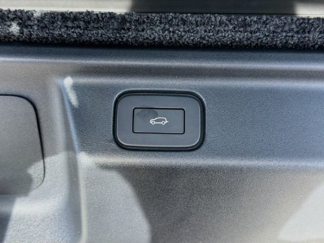 New 2026 Land Rover Range Rover SE AWD/4WD image 46