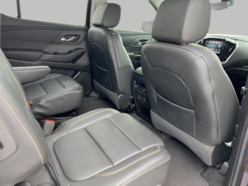 Used 2019 Chevrolet Traverse Premier image 34