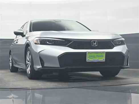 Certified 2025 Honda Civic LX image 28