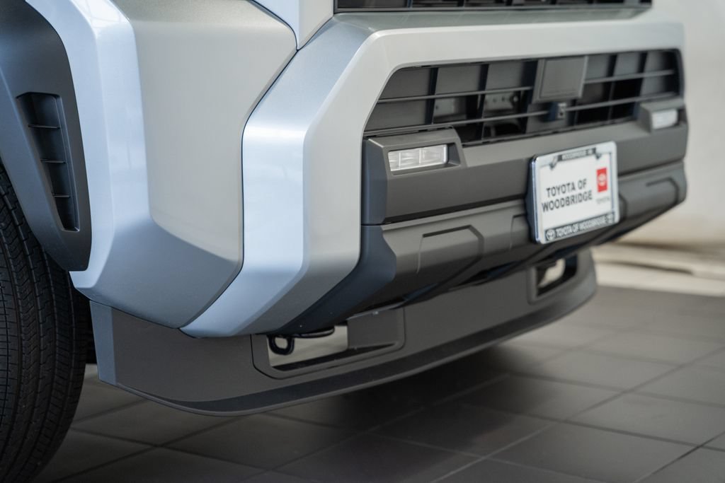 New 2026 Toyota 4Runner SR5 AWD/4WD image 11