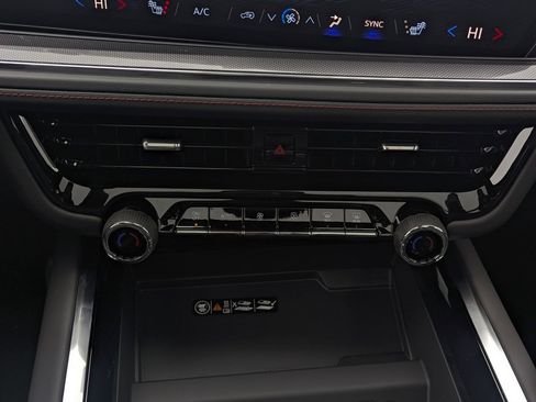 New 2026 Chevrolet Suburban RST w/ Advanced Technology Package image 27