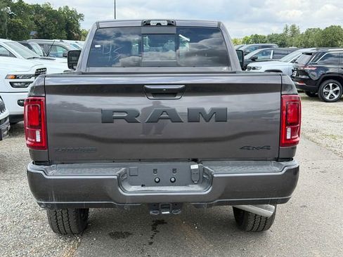 New 2026 RAM 2500 Laramie AWD/4WD image 11