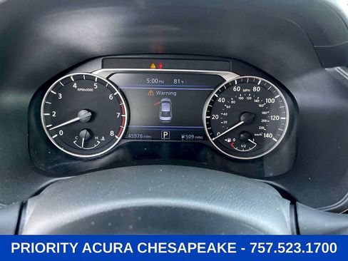 Used 2025 Nissan Altima 2.5 SV FWD image 13
