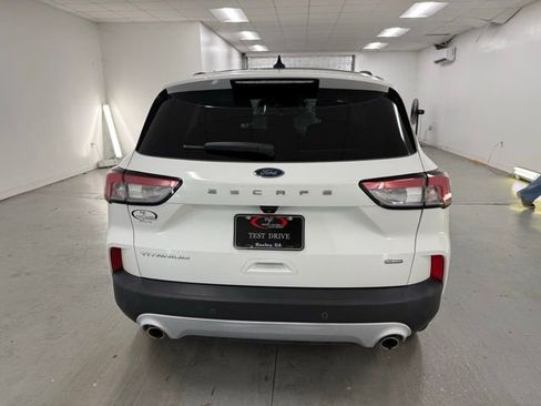 Used 2020 Ford Escape Titanium w/ Titanium Premium Package 2.0 image 7