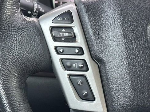 Used 2020 Nissan Titan SV w/ SV Convenience Package image 20