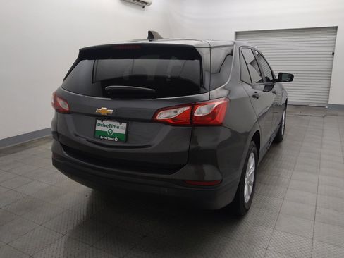 Used 2020 Chevrolet Equinox LS w/ LS Convenience Package FWD image 7