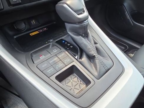 Used 2023 Toyota RAV4 XLE Premium AWD/4WD image 30