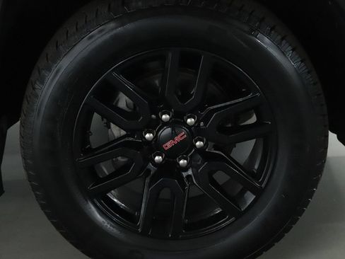 Used 2023 GMC Sierra 1500 Elevation AWD/4WD image 10