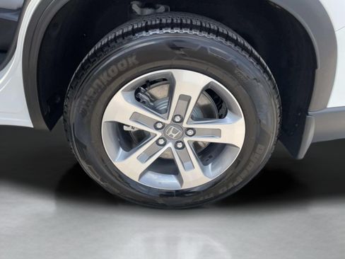 Used 2025 Honda Pilot EX-L image 32
