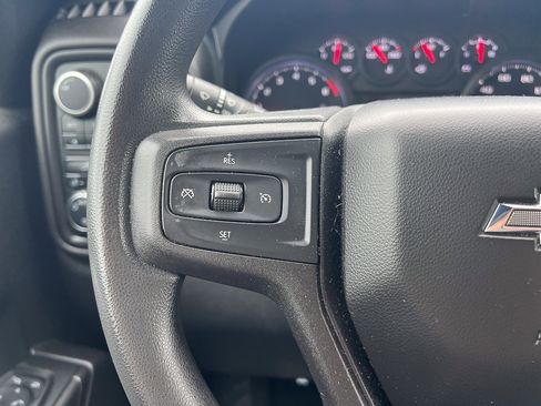 Used 2021 Chevrolet Silverado 1500 Custom Trail Boss AWD/4WD image 19