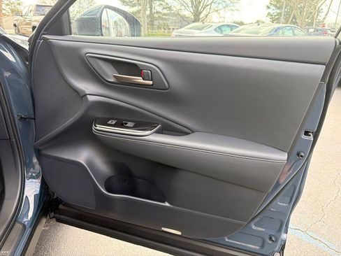 New 2026 Toyota Crown Signia image 14