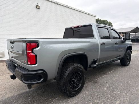 Used 2026 Chevrolet Silverado 2500 ZR2 AWD/4WD image 2