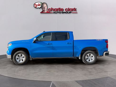 Used 2025 Chevrolet Silverado 1500 LT AWD/4WD image 3