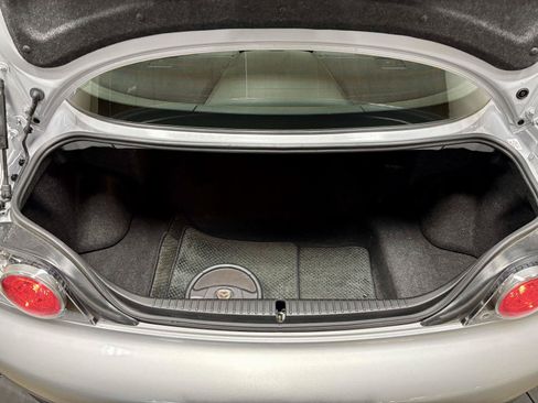 Used 2004 MAZDA RX-8 w/ MT Touring Pkg RWD image 30