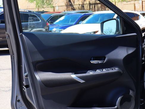 Used 2021 Nissan Kicks SV FWD image 36