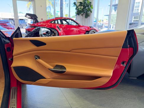 Used 2016 Ferrari 488 Spider image 36