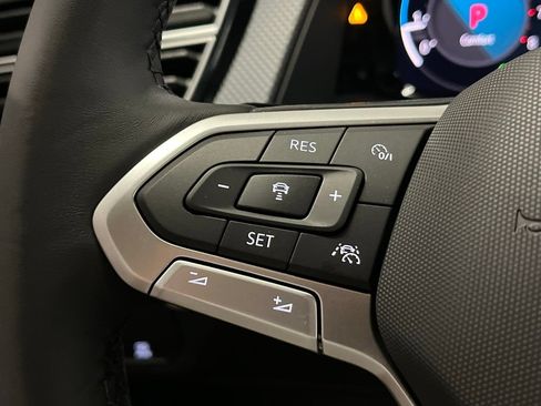 New 2026 Volkswagen Atlas Cross Sport SEL Premium R-Line AWD/4WD image 27