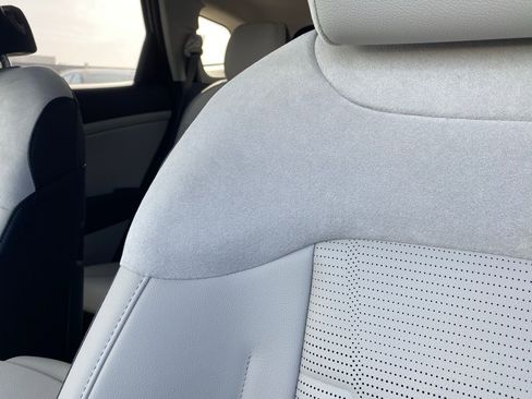 New 2026 Kia Sportage SX Prestige image 13