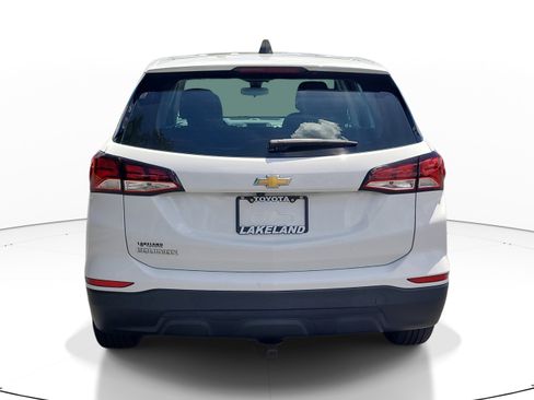 Used 2022 Chevrolet Equinox LS FWD image 6