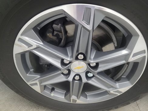 Used 2023 Chevrolet Blazer LT FWD image 31