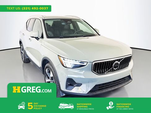 Used 2023 Volvo XC40 B5 Plus w/ Protection Package Premier AWD/4WD image 1