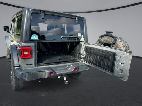 Used 2020 Jeep Wrangler Unlimited Sport S AWD/4WD image 29