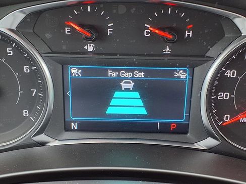 Used 2024 GMC Terrain SLE image 22