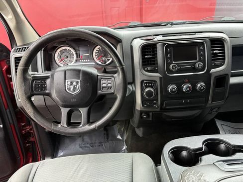 Used 2015 RAM 1500 Express AWD/4WD image 12