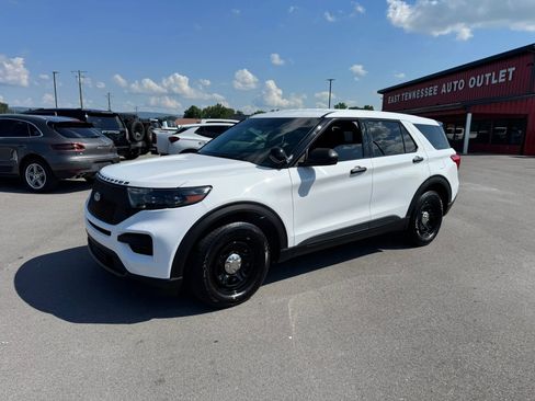 Used 2023 Ford Explorer 4WD Police Interceptor image 2