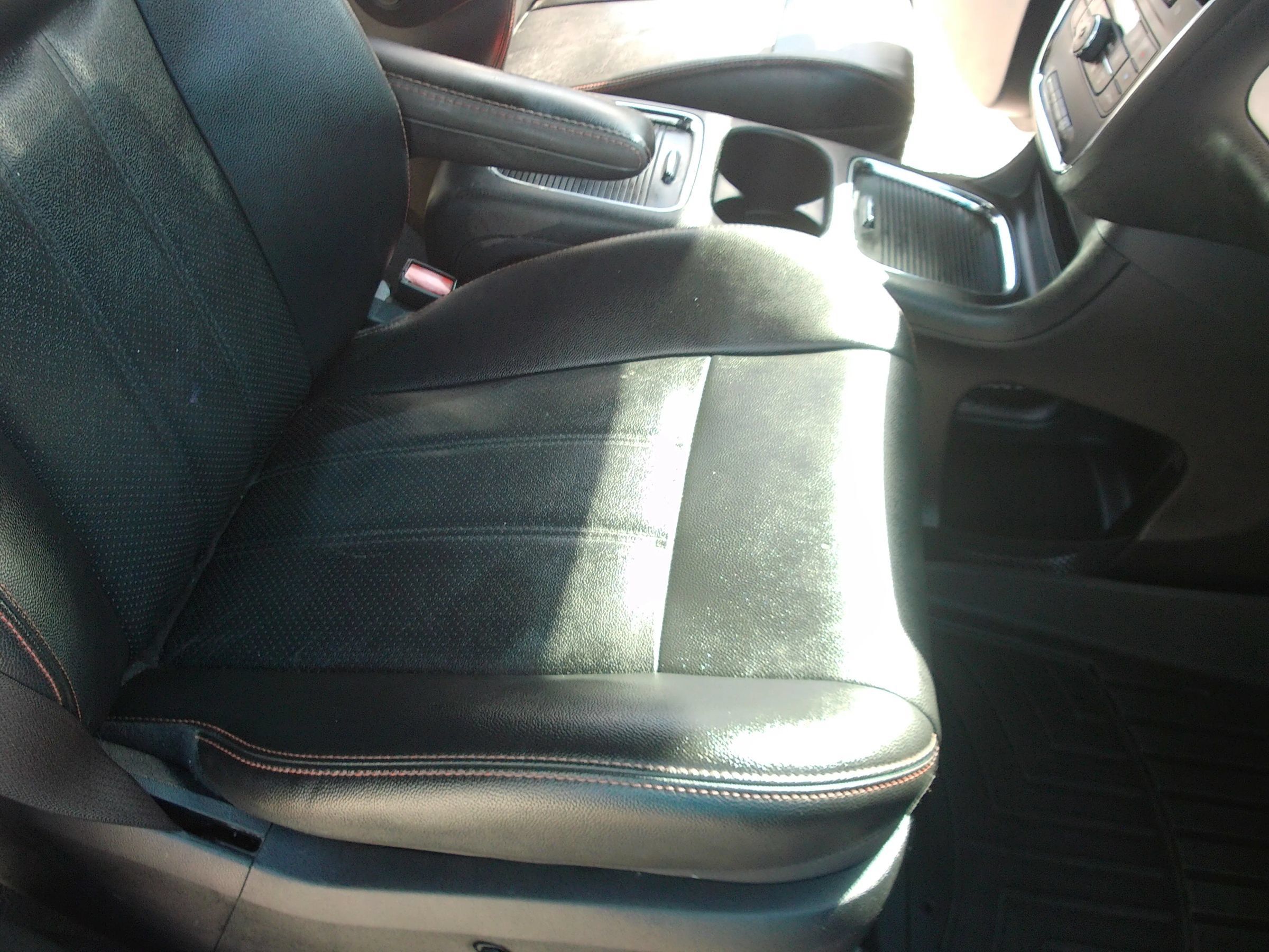 Used 2019 Dodge Grand Caravan GT FWD image 35