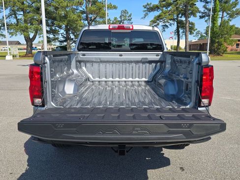 New 2026 Chevrolet Colorado Trail Boss AWD/4WD image 23