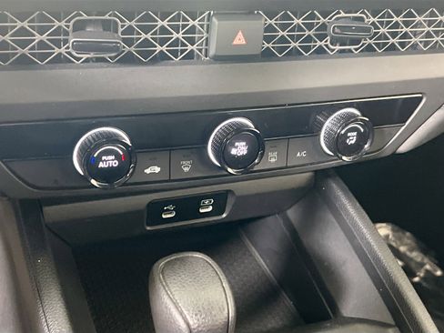 Used 2023 Honda Accord LX image 14