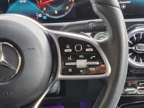 Used 2022 Mercedes-Benz A 220 image 29