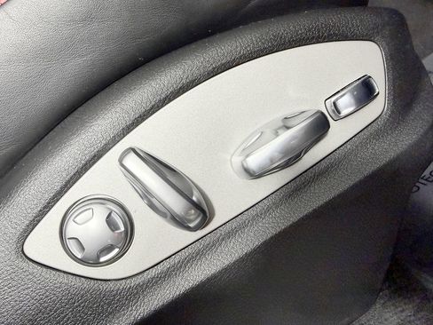 Used 2017 Porsche Macan GTS image 50